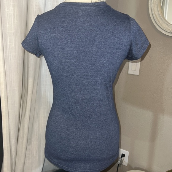 Very Important Tee District blue shirt San Diego California surf graphic Medium - Picture 4 of 8